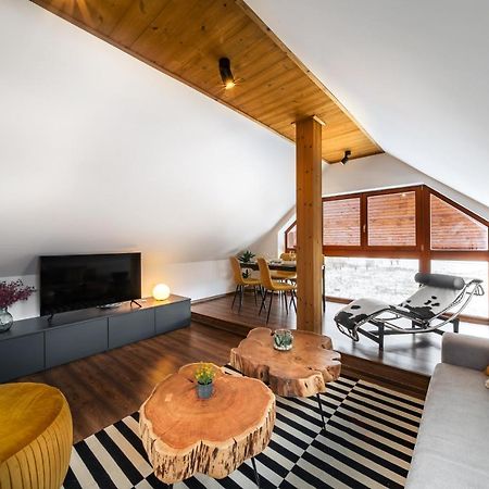 ולקה לומניקה Cozy Mountain Attic Apartment In High Tatras מראה חיצוני תמונה